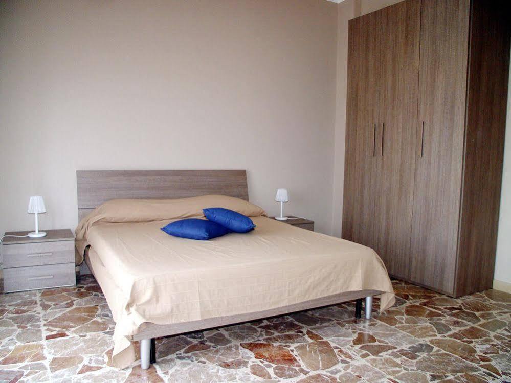 B&B Don Pedro Riposto Ngoại thất bức ảnh